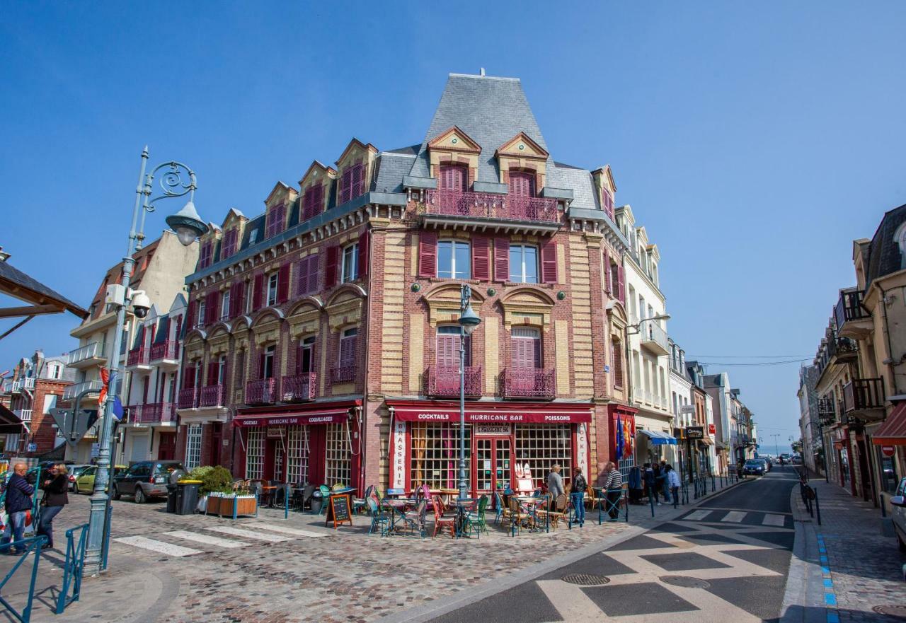 Tres Bel Appartement Ideal Couple Et Famille Villers-sur-Mer Exteriör bild